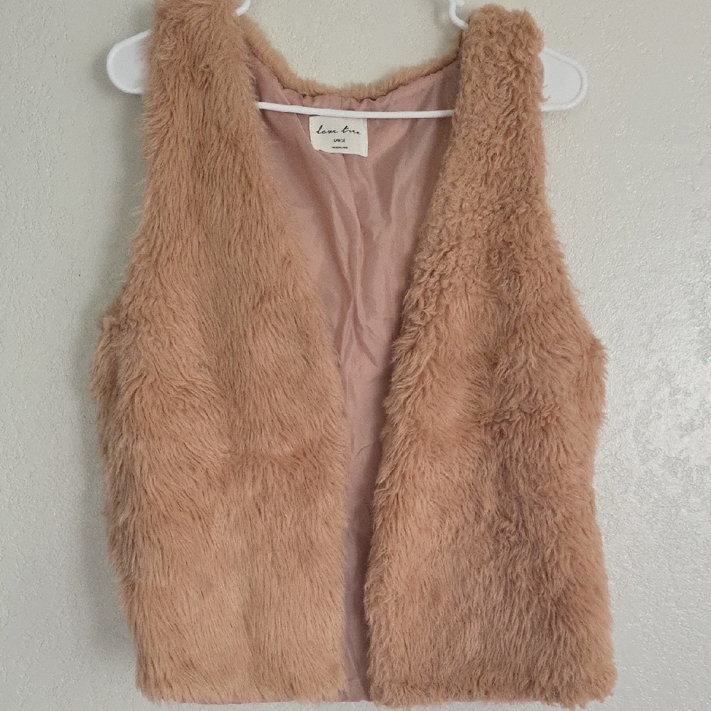 Love Tree Mauve Pink Faux Fur Vest